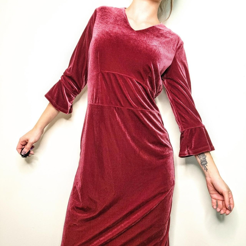 Vintage velvet style maxi long sleeve dress